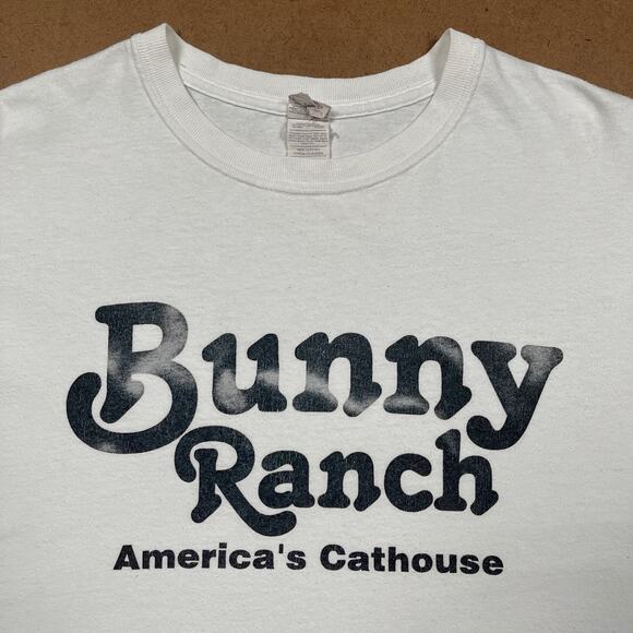 Vintage Bunny Ranch America's Cathouse Graphic Tee Size XL T Shirt Mens - Picture 4 of 14
